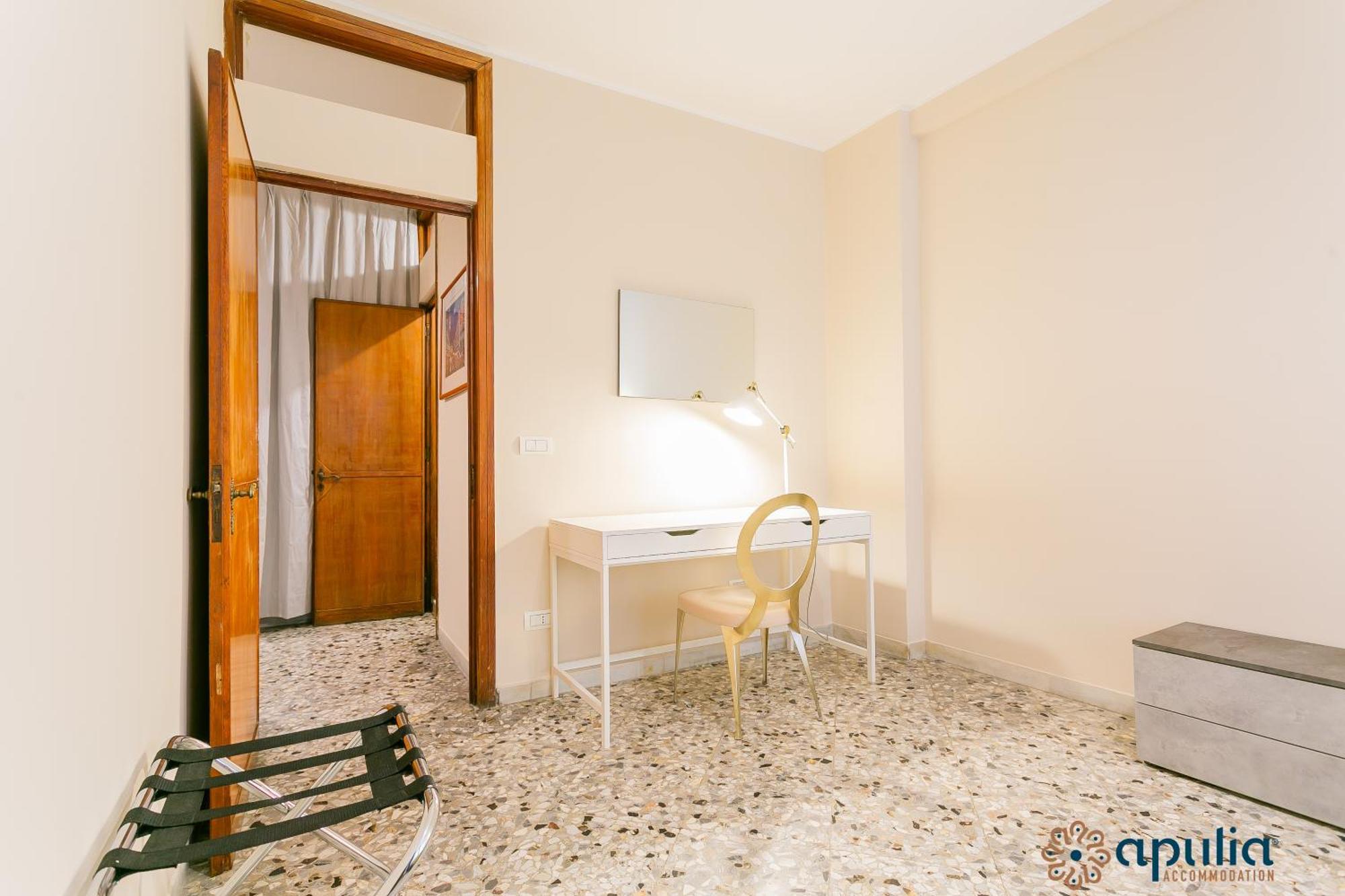 Piccinni Guesthouse By Apulia Accommodation 바리 외부 사진